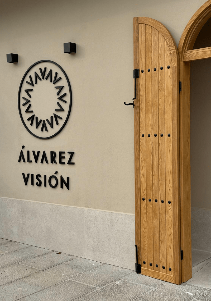 Alvarez